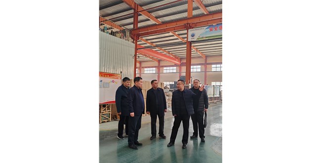 神马影院頭條 |武城（chéng）縣政協副主席沙漢斌一行四人到神马影院集團指導工作